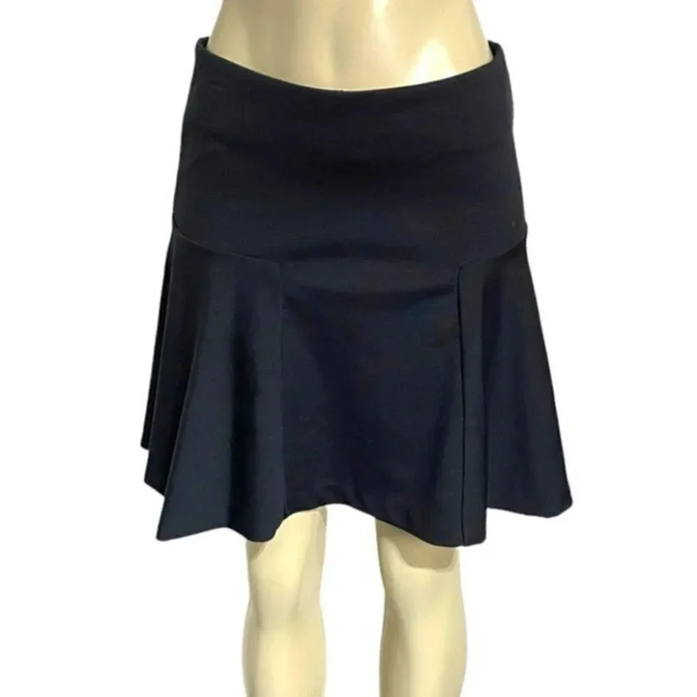 ELLE 8 black skater skirt with back zipper‎